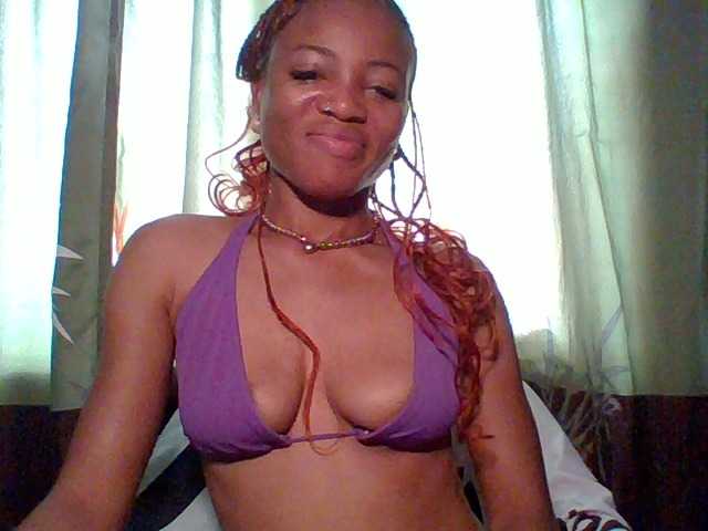 Juicypussy222