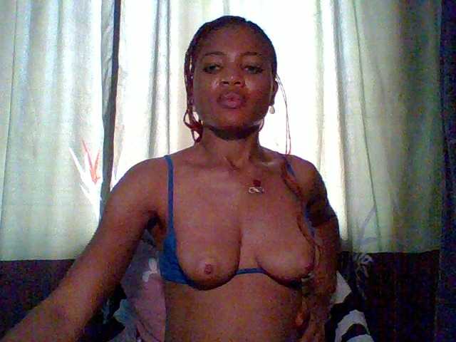 Juicypussy222