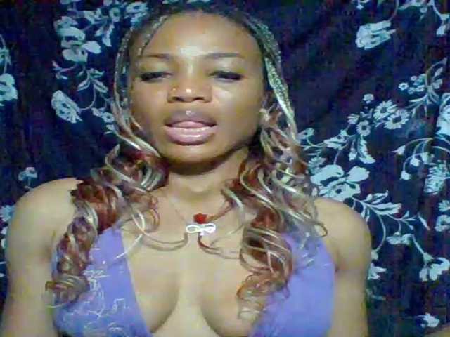 Juicypussy222