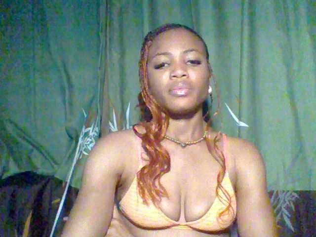 Juicypussy222