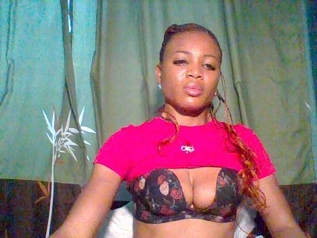 Juicypussy222