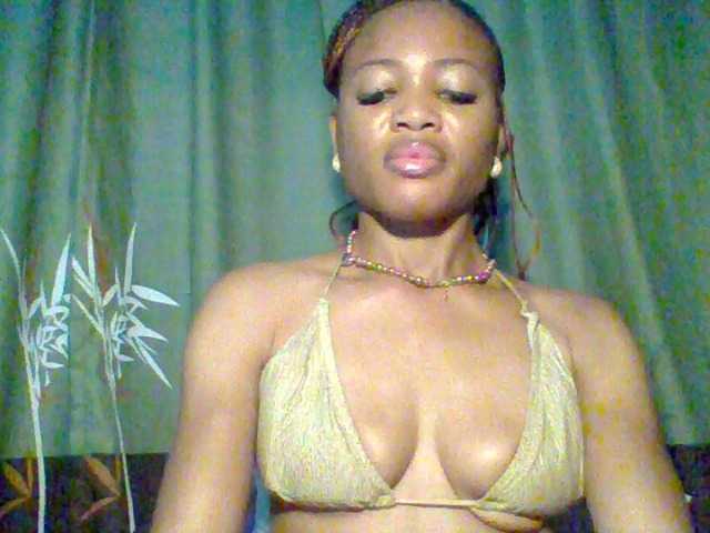 Juicypussy222
