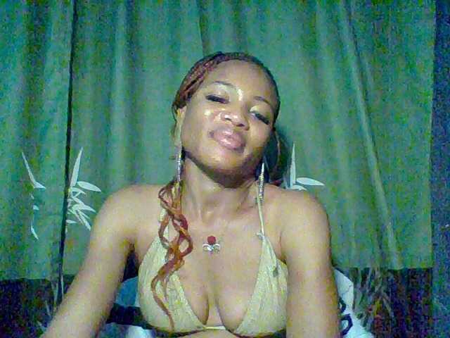 Juicypussy222