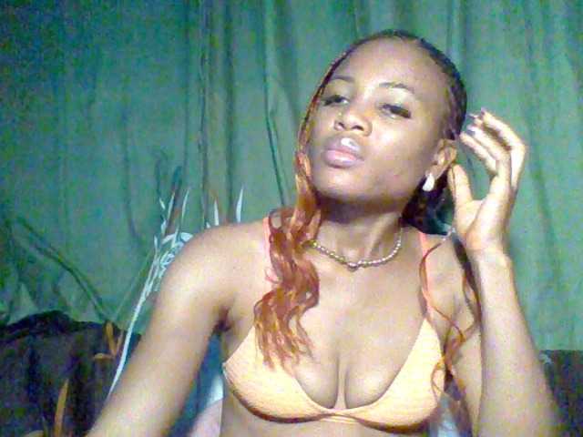 Juicypussy222