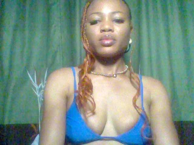 Juicypussy222