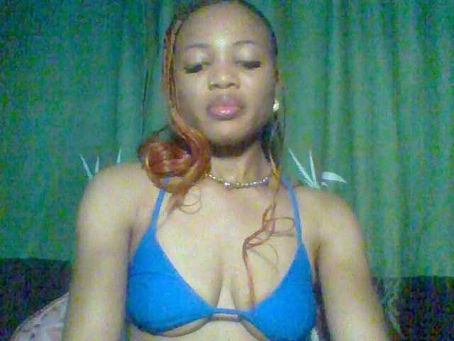 Juicypussy222