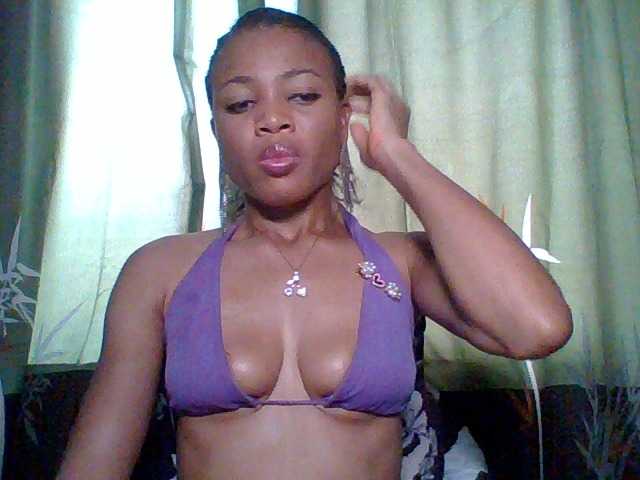 Juicypussy222
