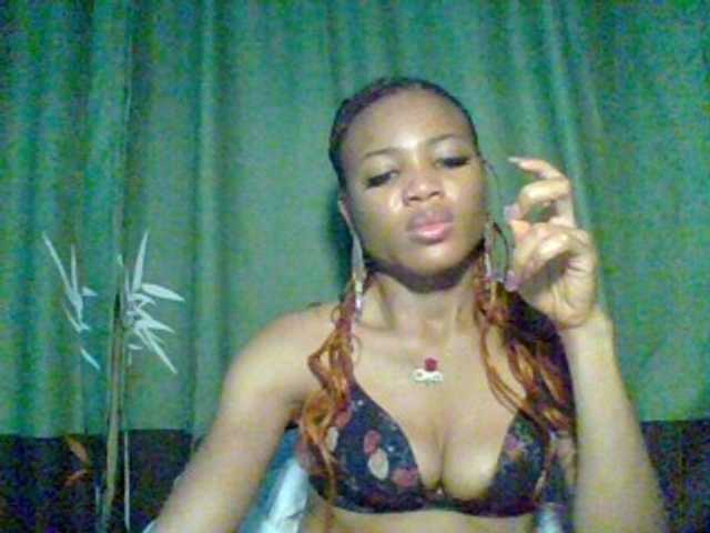 Juicypussy222