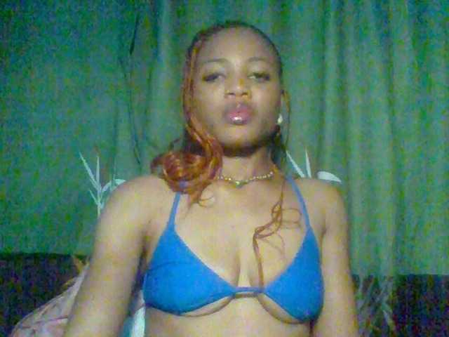 Juicypussy222