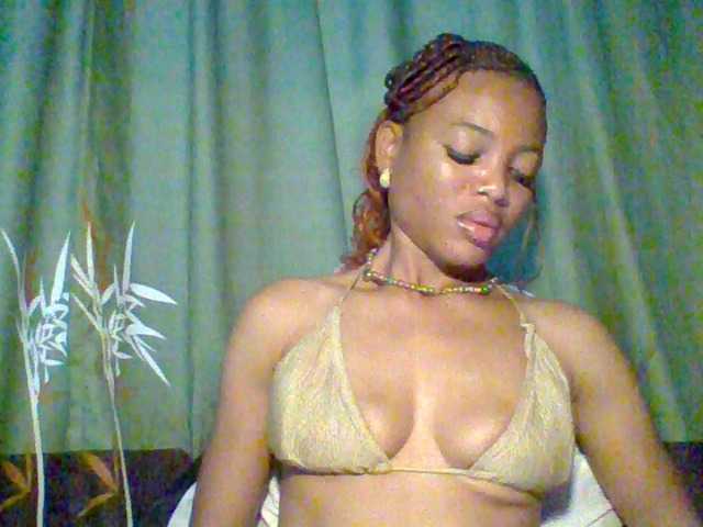 Juicypussy222
