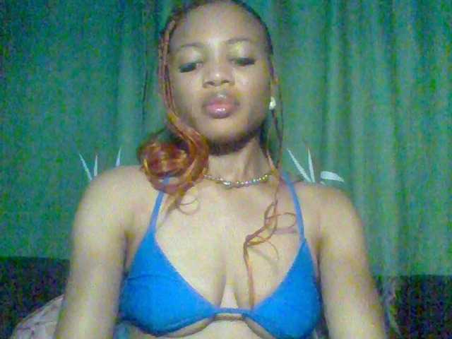 Juicypussy222