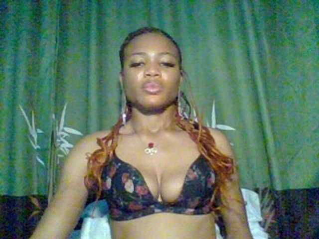 Juicypussy222