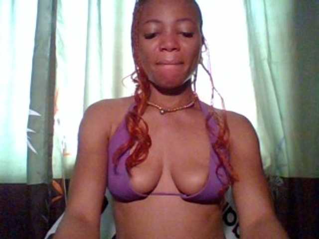 Juicypussy222