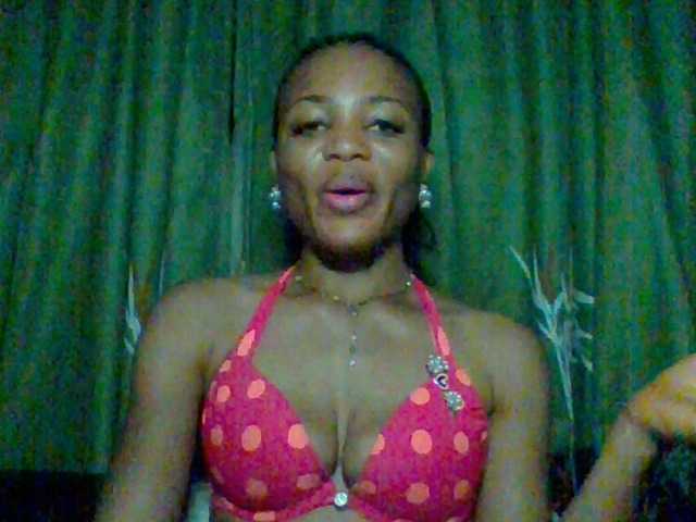 Juicypussy222 live cam