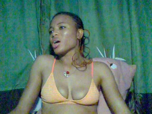 Juicypussy222