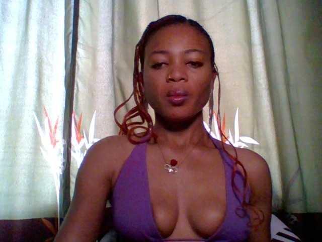 Juicypussy222