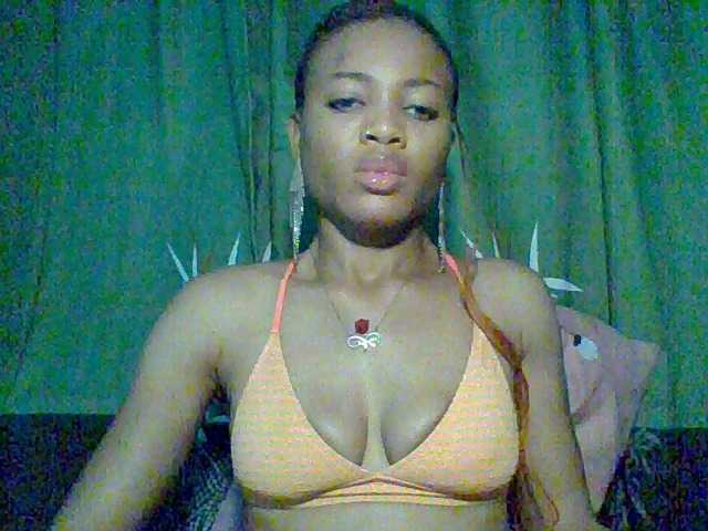 Juicypussy222
