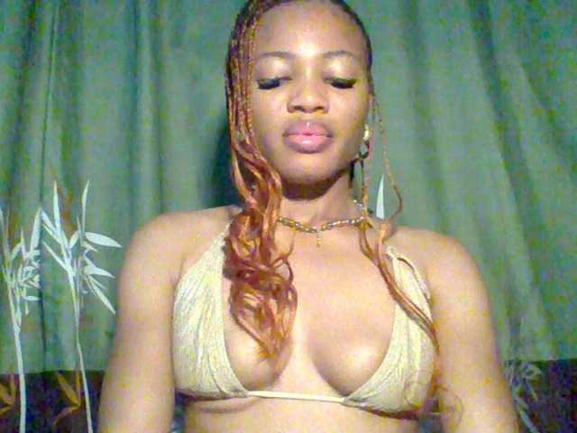 Juicypussy222