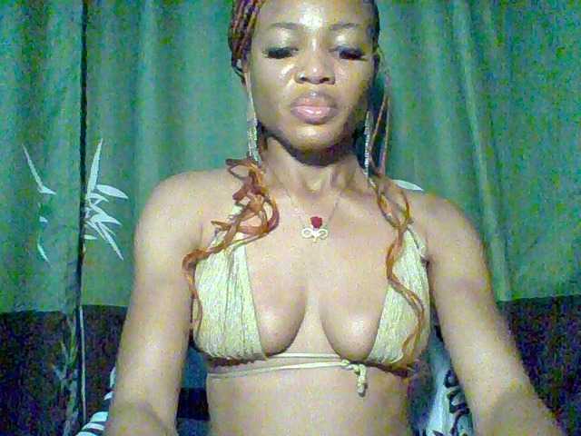 Juicypussy222