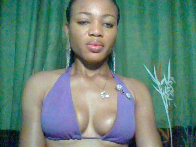 Juicypussy222