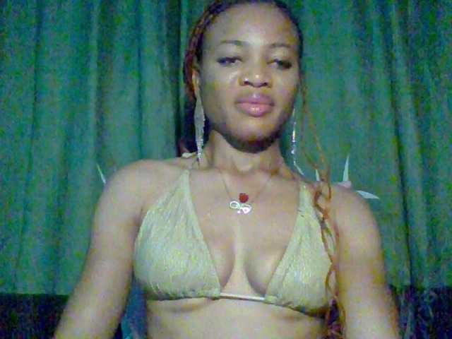 Juicypussy222