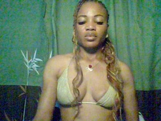 Juicypussy222