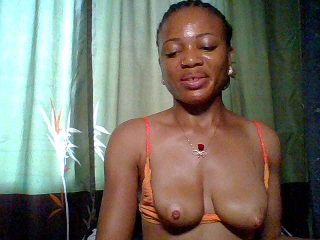 Juicypussy222
