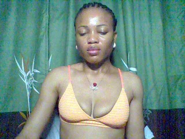 Juicypussy222