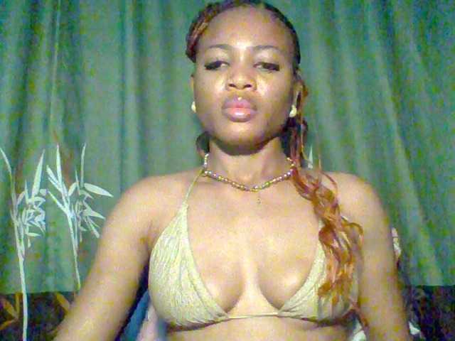 Juicypussy222