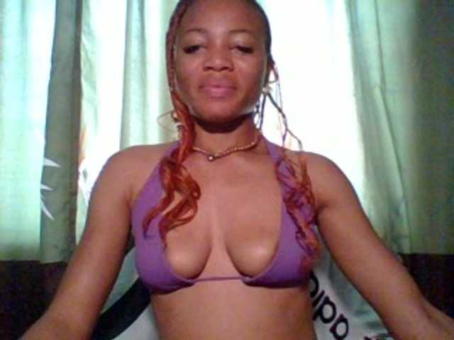 Juicypussy222 live cam preview