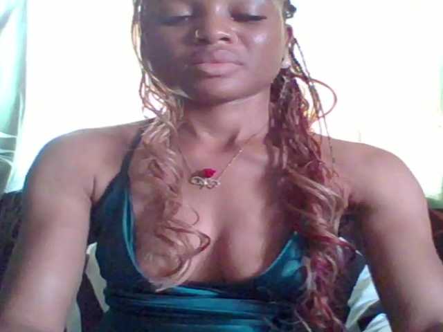 Juicypussy222
