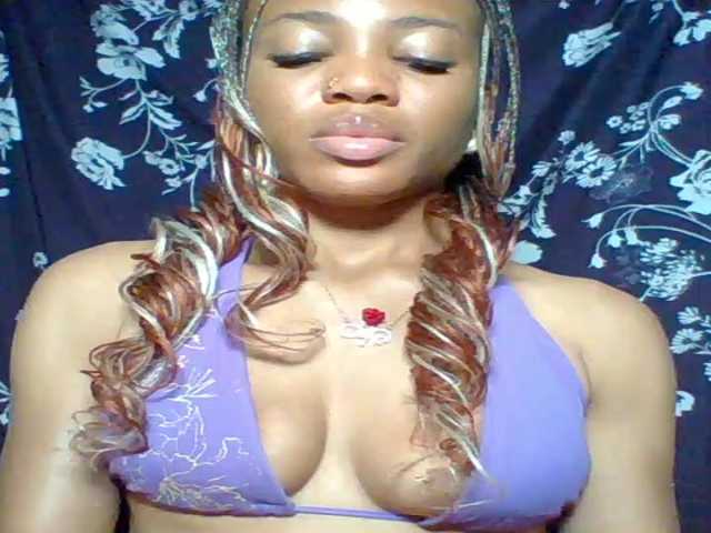 juicypussy222 live sex show