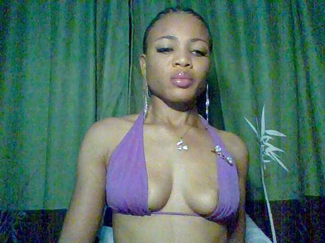 Juicypussy222