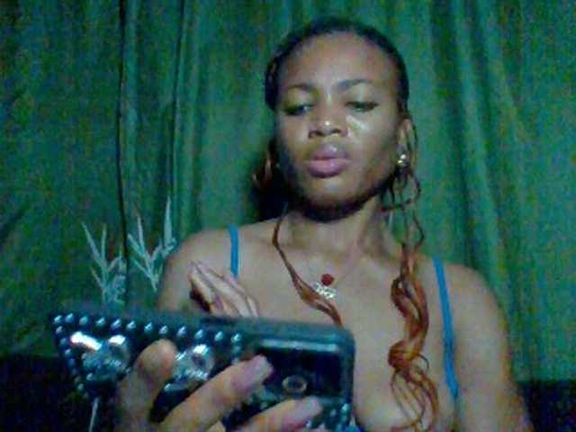 Juicypussy222