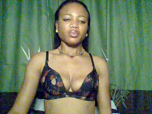 Juicypussy222
