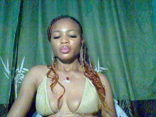 Juicypussy222