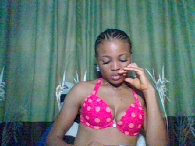 Juicypussy222
