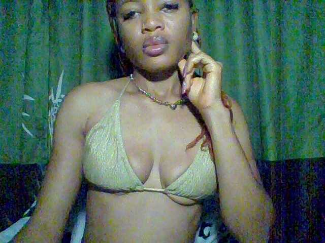 Juicypussy222