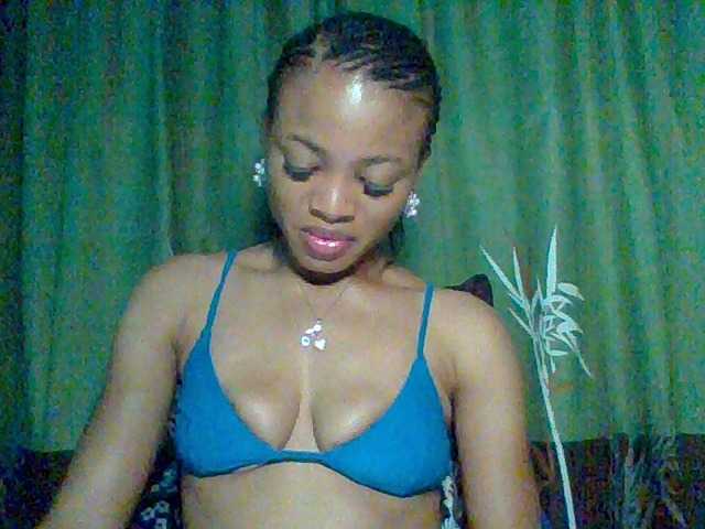 Juicypussy222