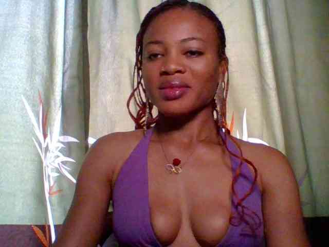 Juicypussy222 webcam
