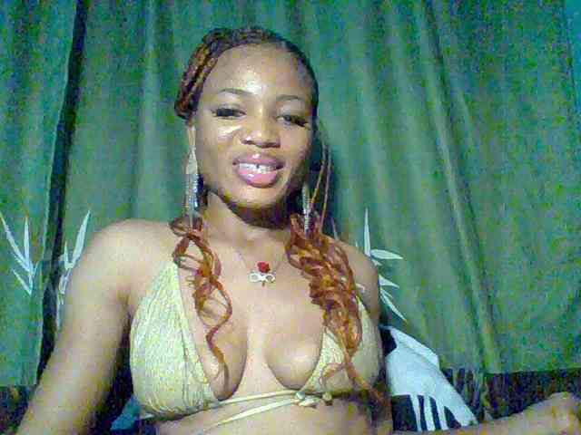 Juicypussy222