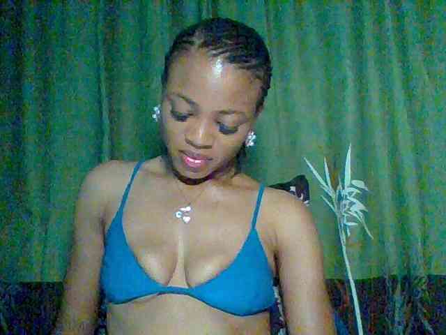Juicypussy222