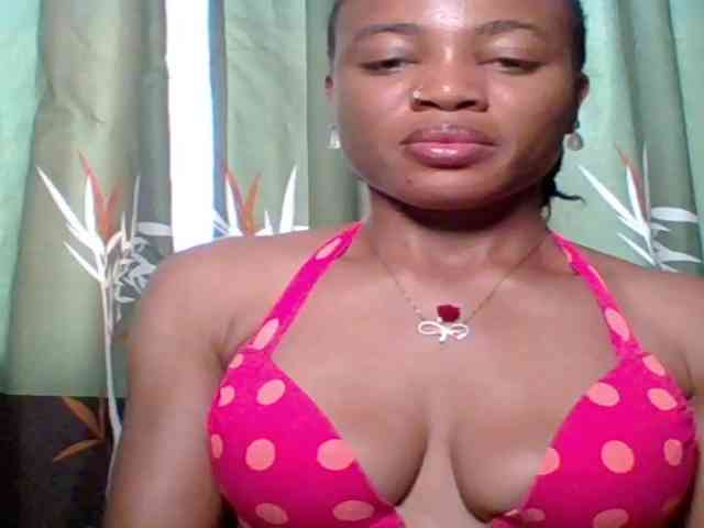 Juicypussy222 webcam