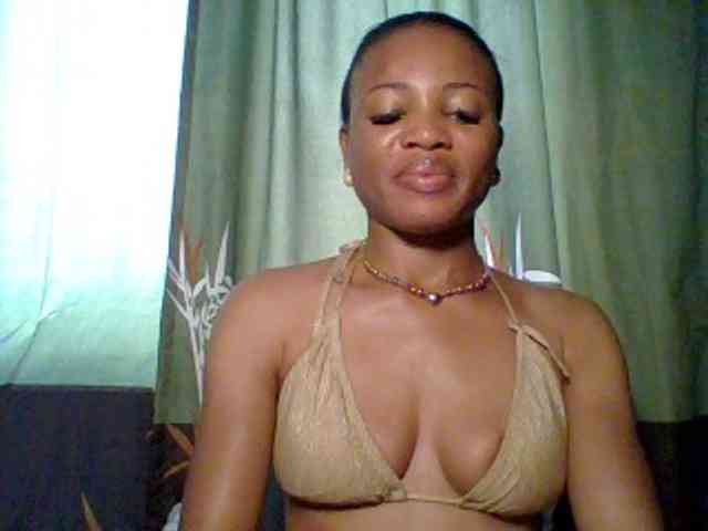 Juicypussy222 webcam