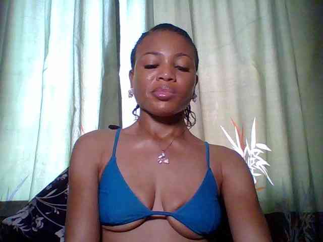 Juicypussy222