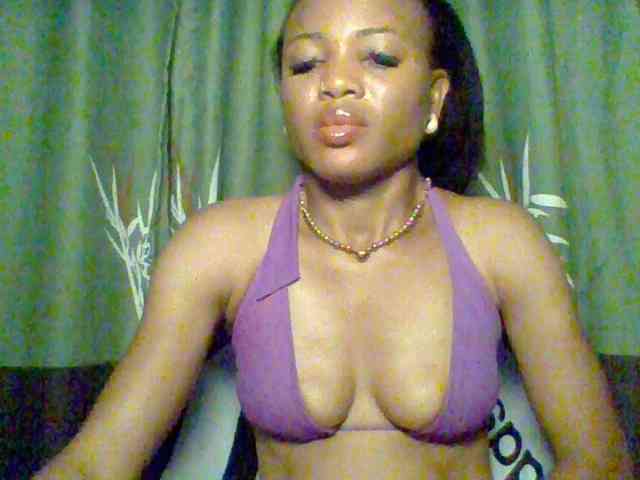 Juicypussy222 webcam