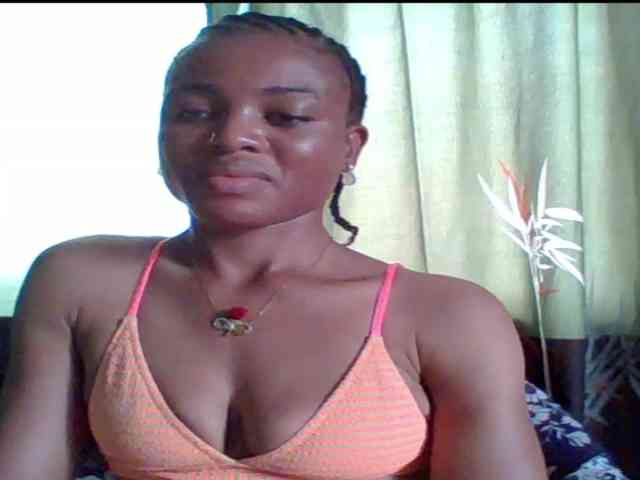 Juicypussy222 webcam