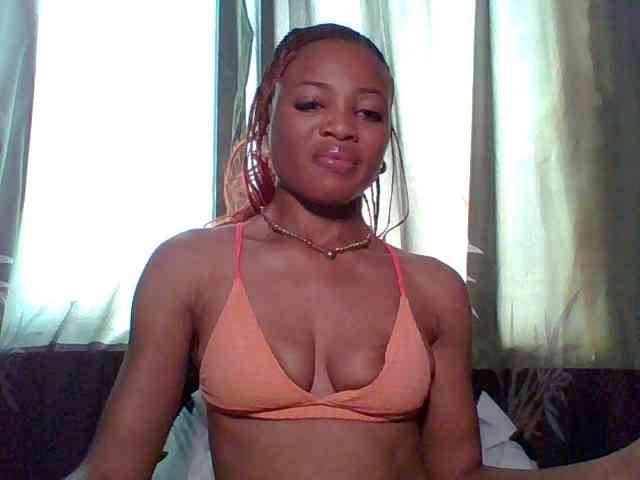 Juicypussy222 webcam