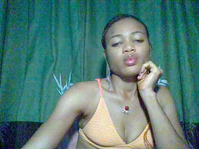 Juicypussy222