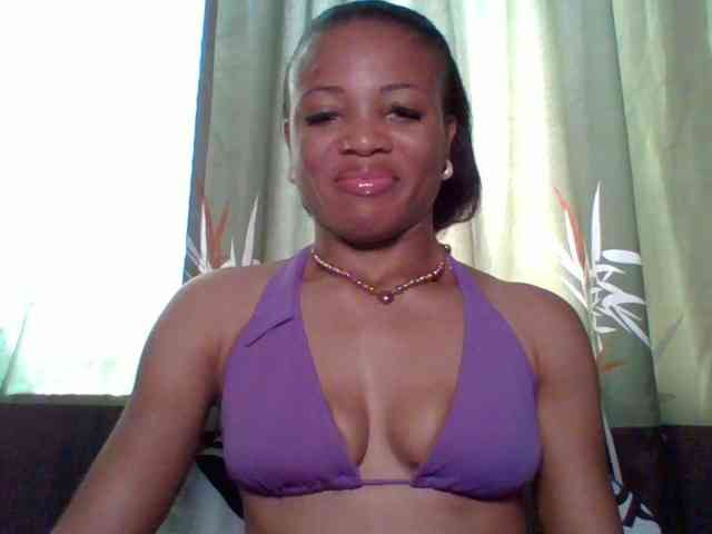 Juicypussy222 webcam